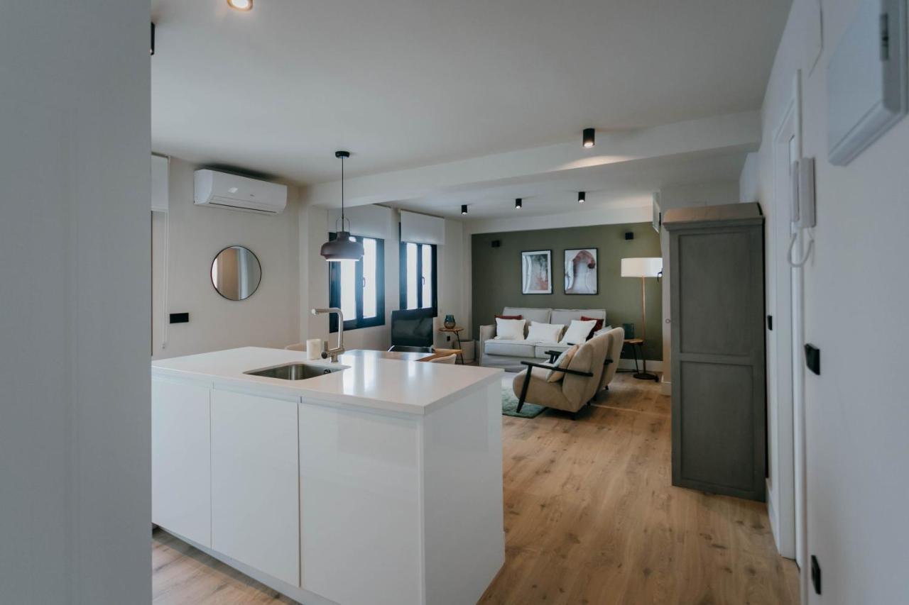 סביליה Elegant And Luxury 2Bd 2Bth- Alfalfa מראה חיצוני תמונה