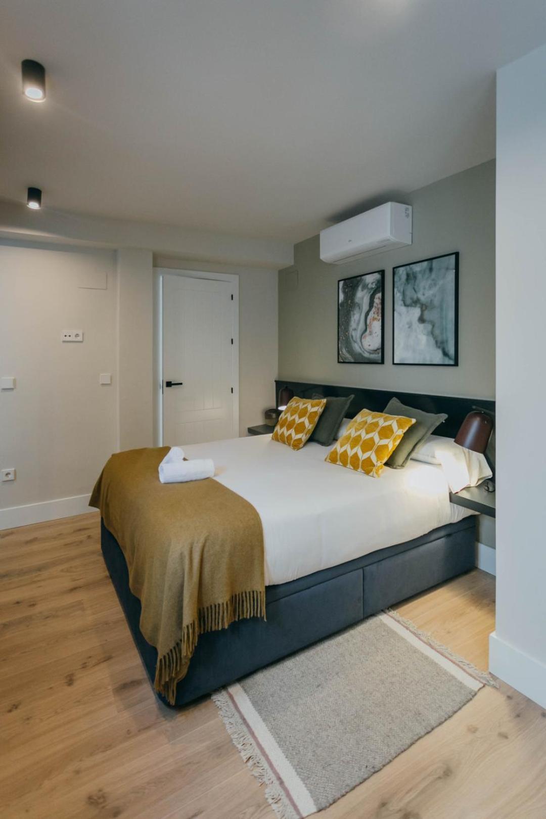 סביליה Elegant And Luxury 2Bd 2Bth- Alfalfa מראה חיצוני תמונה