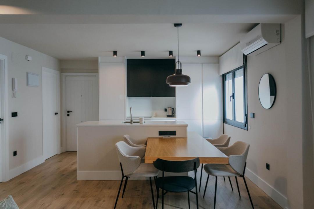 סביליה Elegant And Luxury 2Bd 2Bth- Alfalfa מראה חיצוני תמונה
